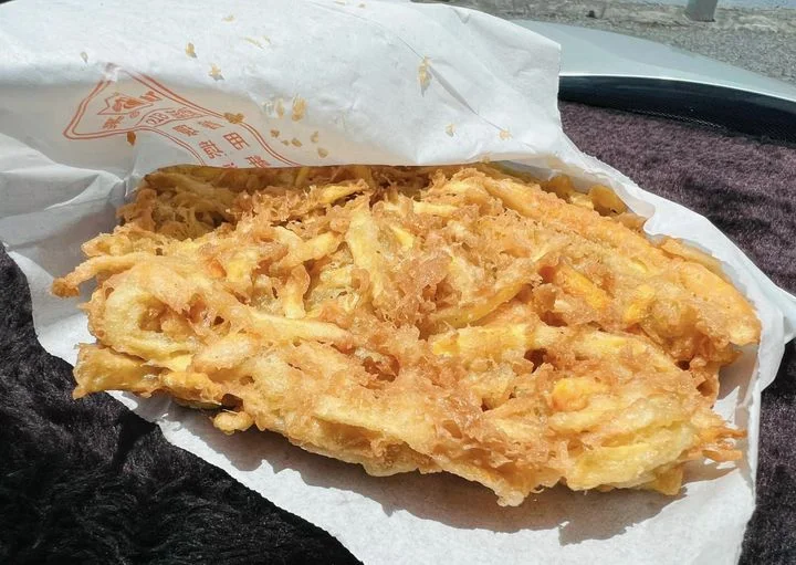 春捲伯
